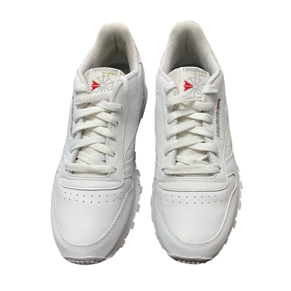 Reebok Shoes - Reebok Classic Womens White Running Shoes size 7